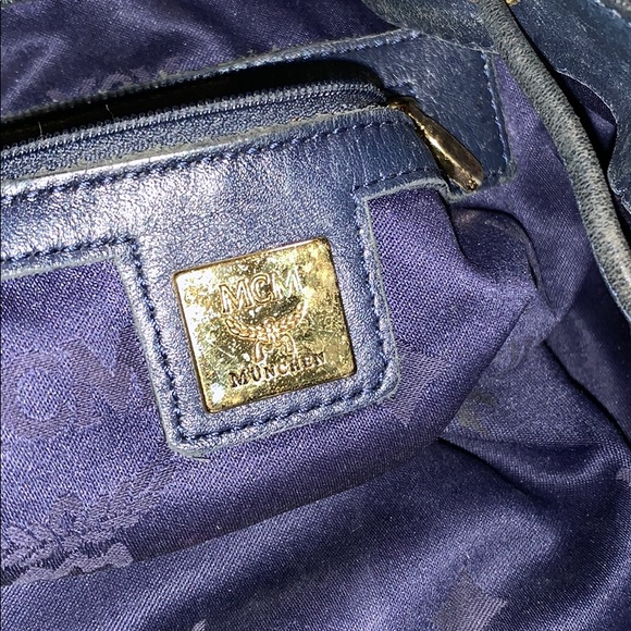 Authentic Vintage MCM 2 way Visettos Crossbody Bag - Picture 6 of 7